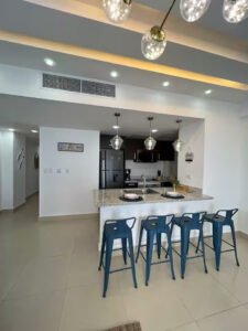 La Olas magnífico apartamento frente a la playa.