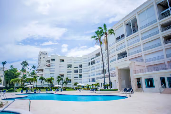 Lujoso Apartamento en primera línea de playa Juan Dolio