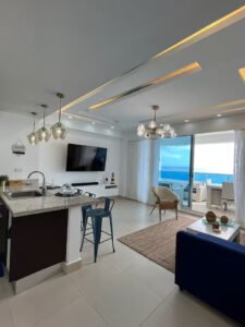 La Olas magnífico apartamento frente a la playa.