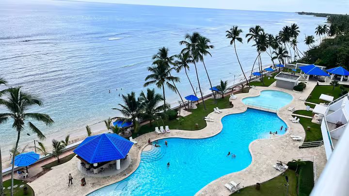 La Olas magnífico apartamento frente a la playa.